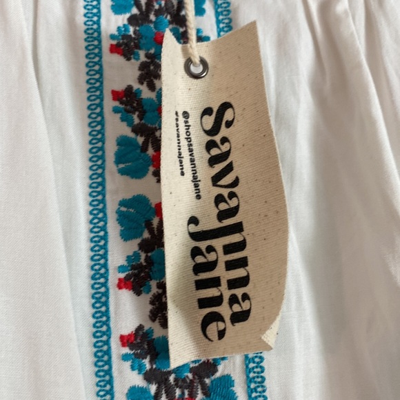 Savanna Jane embroidered top - Picture 3 of 5